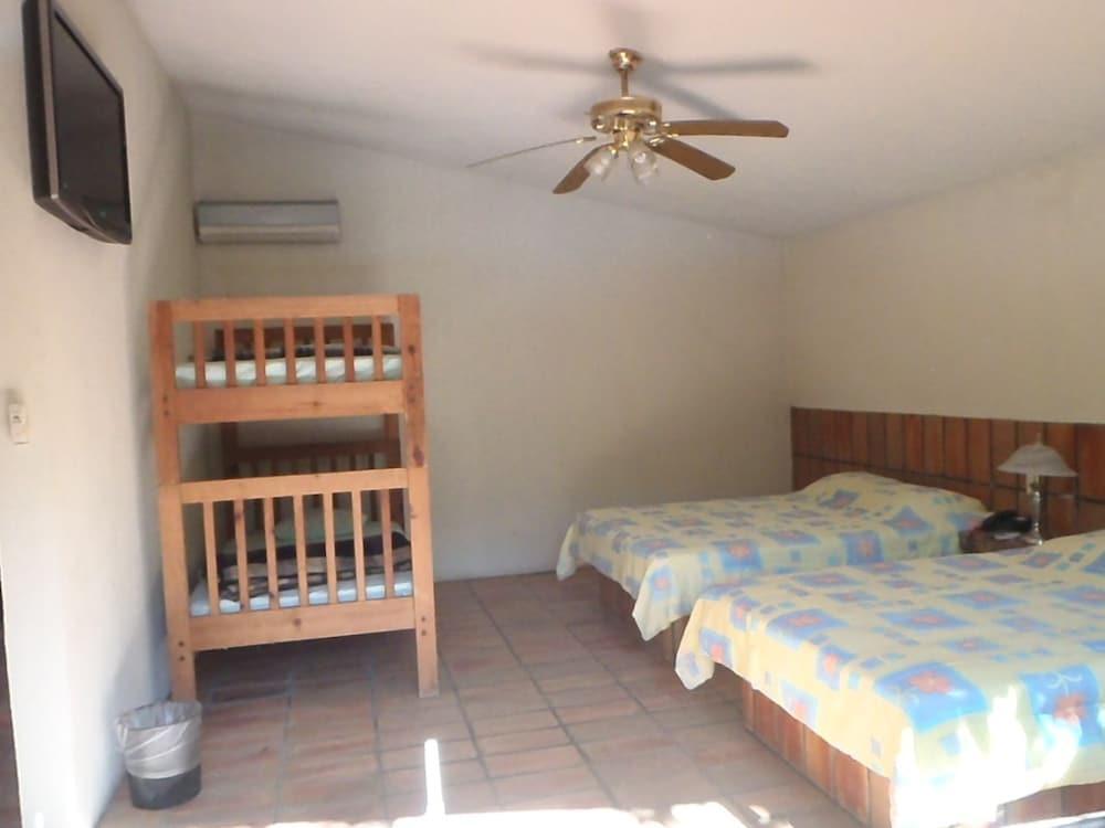 Cotlamani Hotel Aventura Jalcomulco Екстер'єр фото